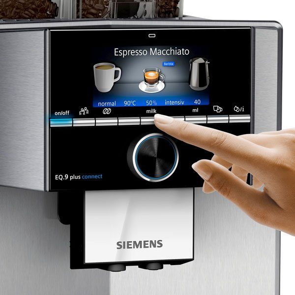 SIEMENS Kaffeevollautomat EQ.9 plus connect s700 TI9578X1DE 2 separate Bohnenbehälter und Mahlwerke extra leise automatische Reinigung bis zu 10 individuelle Profile