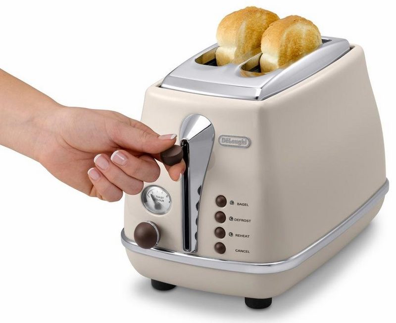 DeLonghi Toaster Incona Vintage »CTOV 2103.BG« 2 kurze Schlitze 900 W im Retro Look cremefarben