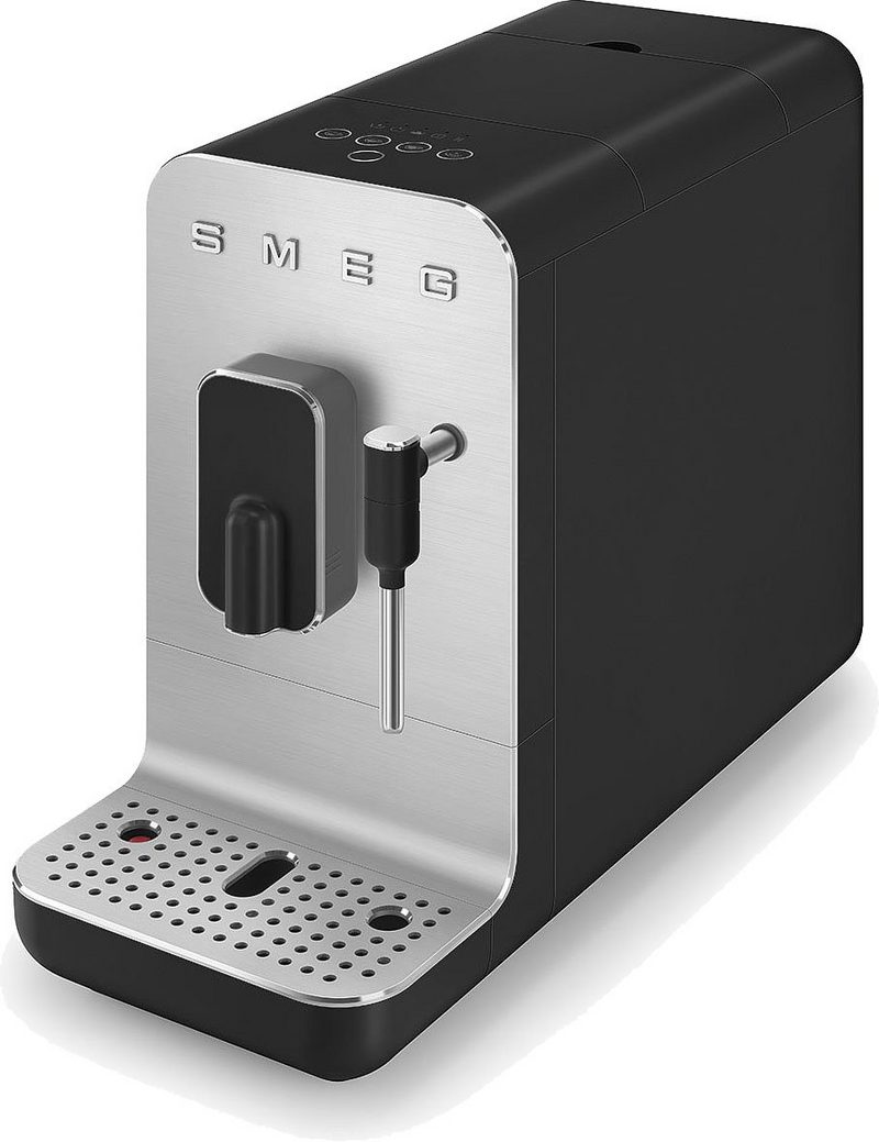 Smeg Kaffeevollautomat BCC02BLMEU Herausnehmbare Brüheinheit