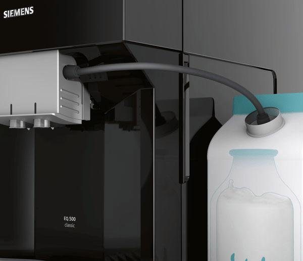 SIEMENS Kaffeevollautomat EQ.500 classic TP503D09 automatisches Reinigungssystem zwei Tassen gleichzeitig flexible Milchlösung inkl. BRITA Wasserfilter