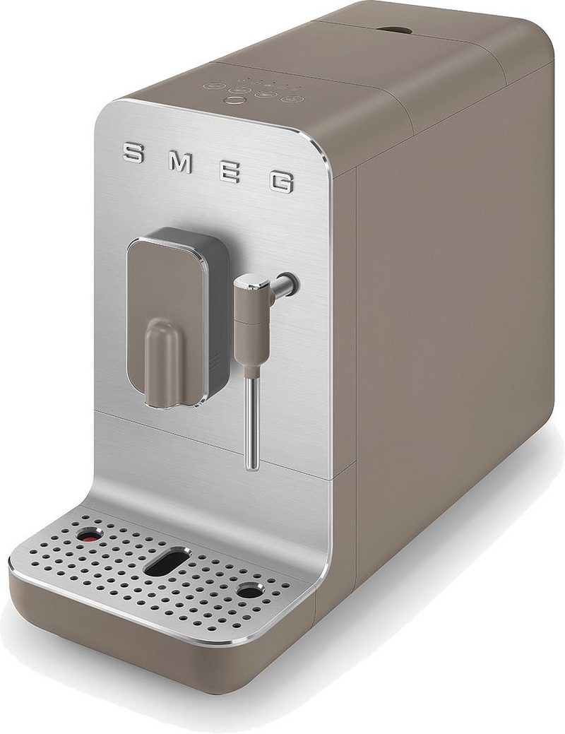 Smeg Kaffeevollautomat BCC02TPMEU Herausnehmbare Brüheinheit