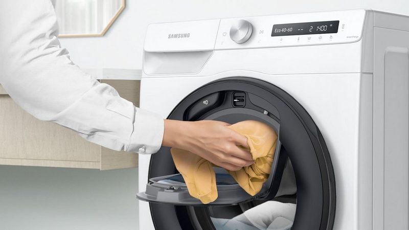 Samsung Waschmaschine WW8ET554AAT 8 kg 1400 U/min AddWash™