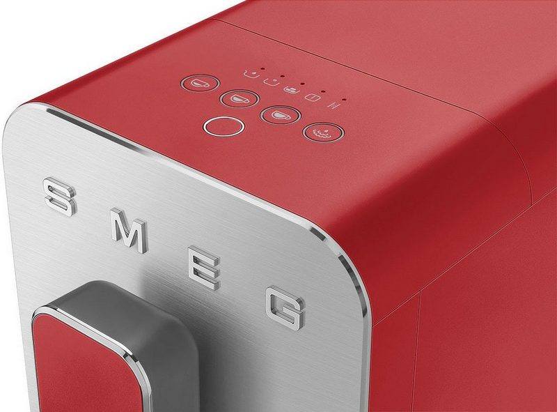 Smeg Kaffeevollautomat BCC02RDMEU Herausnehmbare Brüheinheit