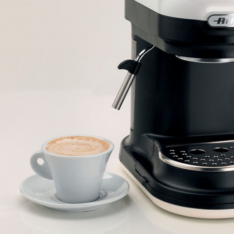 Ariete Espressomaschine 1318WH moderna schwarz-weiß