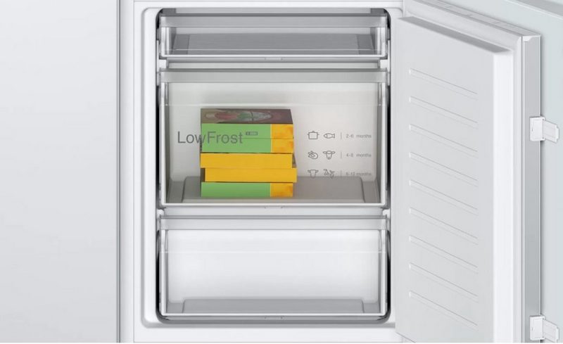 BOSCH Einbaukühlgefrierkombination KIV86VSE0 177.2 cm hoch 54.1 cm breit VitaFresh LowFrost BigBox Plus Superfrost-Taste LED Beleuchtung